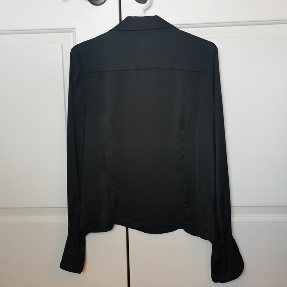 NWOT Black, long sleeve blouse - Picture 6 of 8